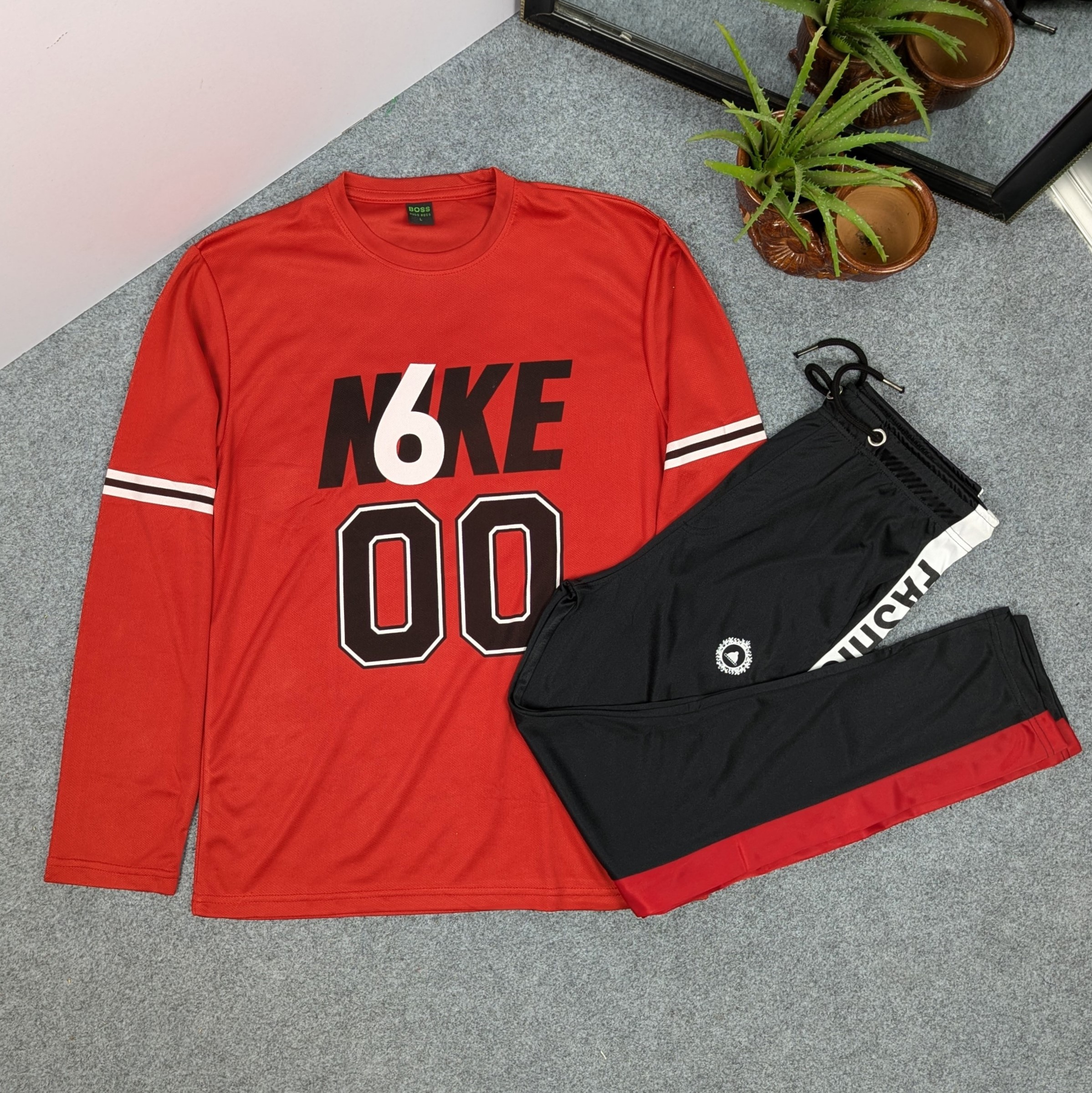 product_image_24052 Men's Full Sleeve Tracksuit For Winter - Image 1